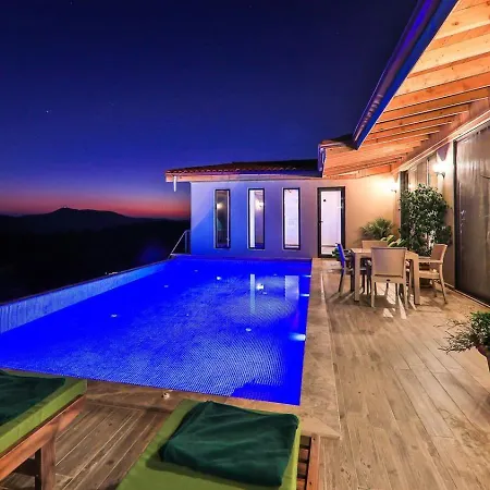 İslamlar 2 Bedroom Secluded With Private Pool Hot Tub