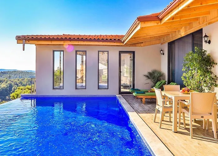 İslamlar 2 Bedroom Secluded With Private Pool Hot Tub كالكان