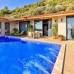 İslamlar 2 Bedroom Secluded With Private Pool Hot Tub